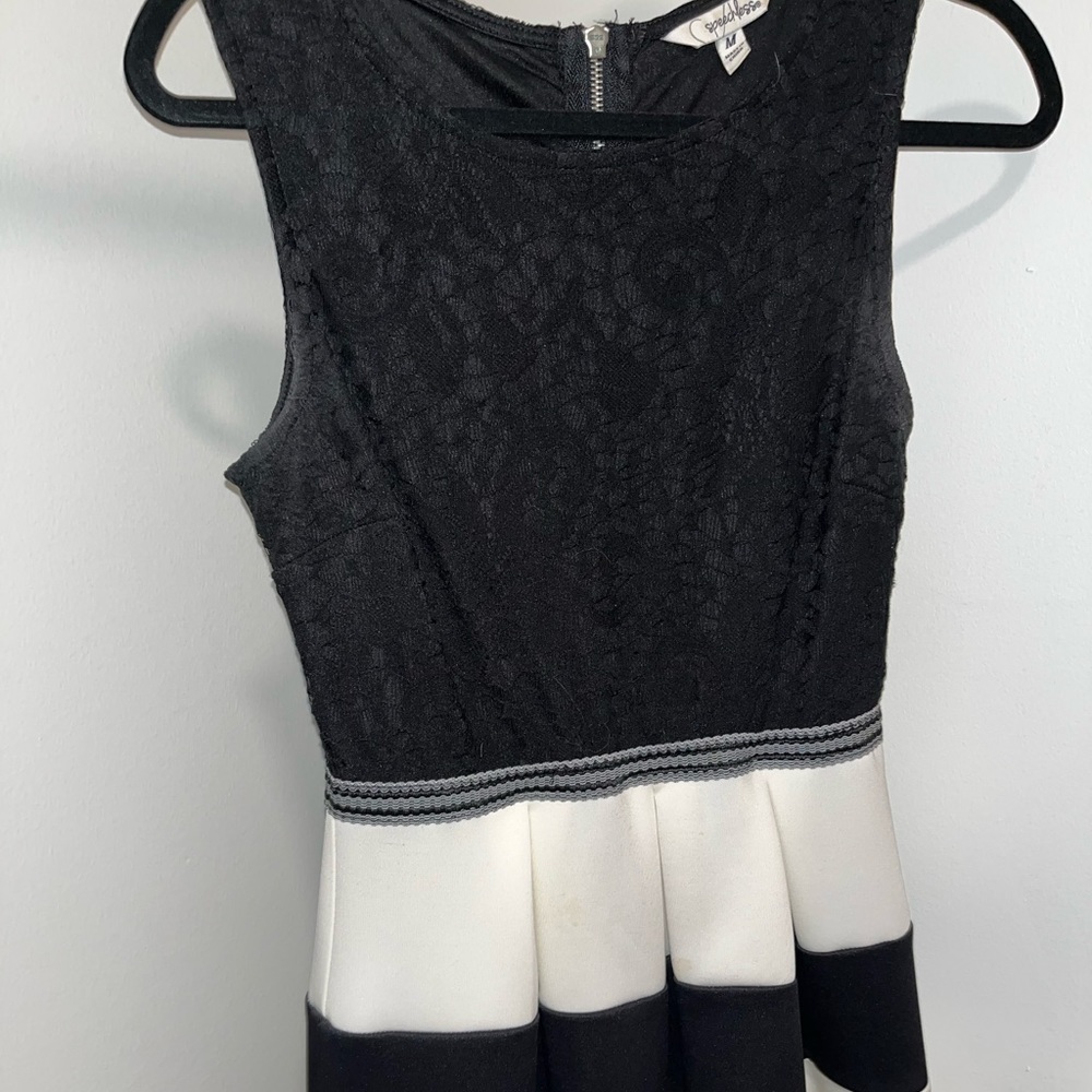 SPEECHLESS BRAND STRIPE DRESS